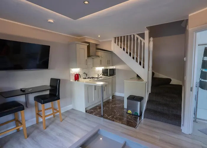 Alensgrove Maisonette B *